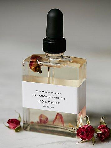 Balancing Hair Oil By Yoke Ayurvedic