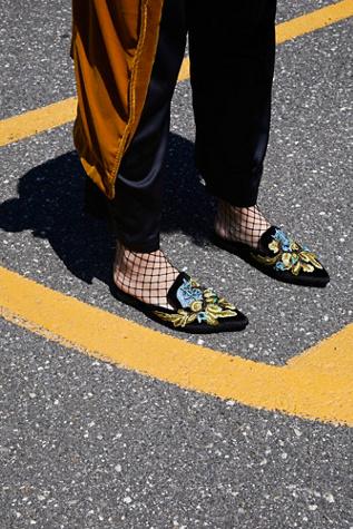 Valencia Flat By Jeffrey Campbell At Free People