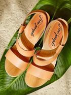 Dune Beach Clog By Fp Collection