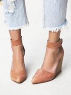 Peaks Point Wedge By Jeffrey Campbell