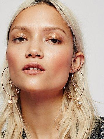 Free People Solar System