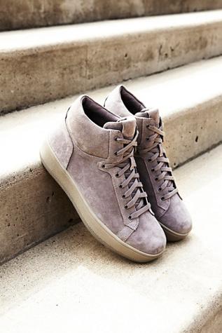 J/slides Womens Upsider Hi Top Sneaker