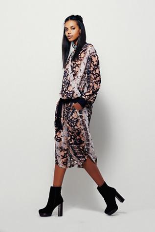 New Romantics Womens New Romantics Break Of Dawn Set