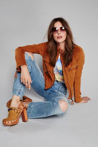 Fp Collection Womens Top Notch Platform Clog