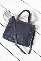 Day And Mood Womens Washed Rivers Leather Tote