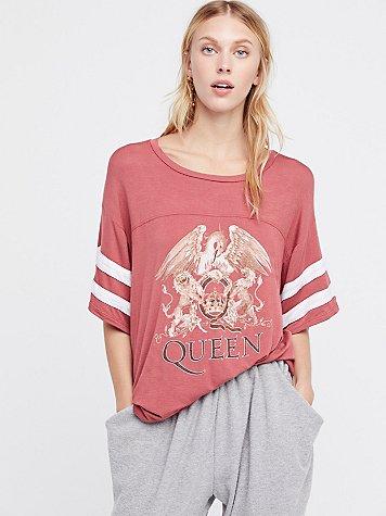 Queen Tee By Daydreamer At Free People
