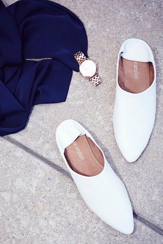 Jeffrey Campbell Womens Lexie Flat