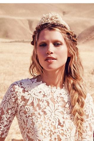 Brandimport Womens Floral Tiara