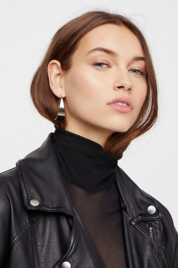 Zuri Threader Hoops By Free People
