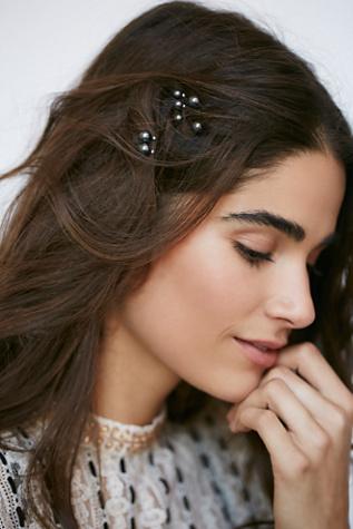 Fp Collection Womens Floating Pearl Bobby Pins