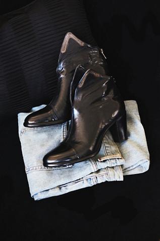 Ducanero Womens Adagio Heeled Boot