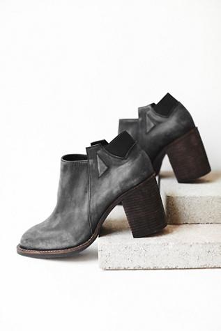 Jeffrey Campbell X Free People Womens Upper Peak Ankle Boot