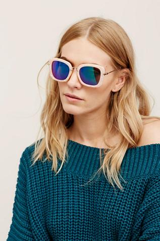 Free People Womens Frankie Luxe Sunglass