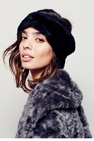 Ricardo B.h. Womens Canyon Shearling Suede Headband