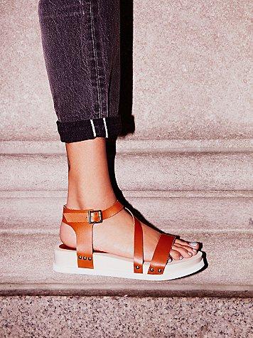 Sundown Flatform Sandal By Fp Collection