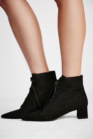Fp Collection Womens Dacile Lace Up Boot