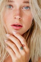 Eyland Womens Hand N' Hand Ring