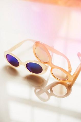 Free People Womens Nirvana Oval Sunnies