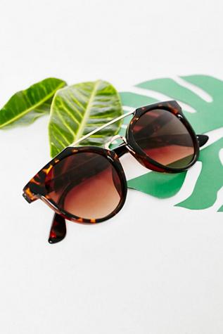 Free People Womens Love Is Blind Aviator