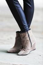 Charles By Charles David Womens Up All Night Wedge Boot