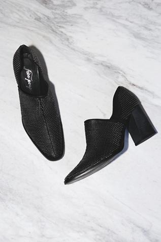 Fp Collection Womens Studded Tiger Eyes Ankle