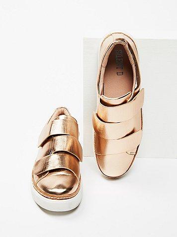 Caravan Sneaker By Silent