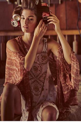 Amuse Womens Bodega Printed Kimono