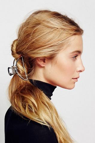 Mast Womens Simple Metal Claw