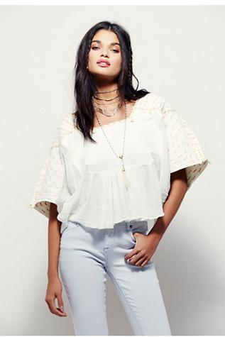 New Romantics Womens New Romantics Carmensita Top