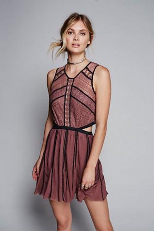 Fp One Womens Byzantina Solid Lace
