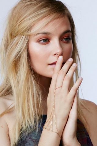 Lili Claspe X Free People Womens Isadora Hand Chain