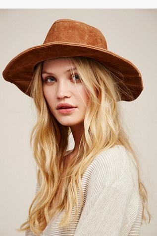 Peter Grimm Womens Wanderlust Suede Hat