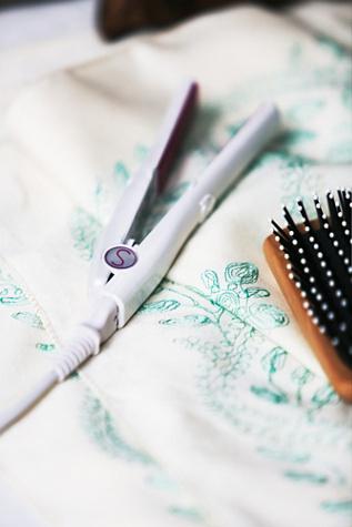 Sarah Potempa Womens Mini Touch Up Iron