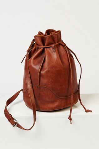 Frye Womens Cara Bucket Backpack