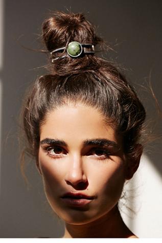 Free People Womens Stone Bun Cuff