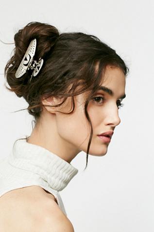 Fp Collection Womens Celestial Cutout Claw