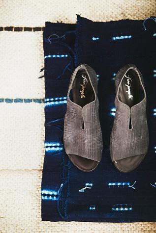Fp Collection Womens Renley Slip On