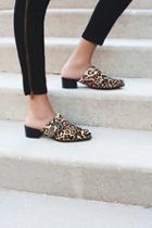 Night Walker Womens Empire Flat