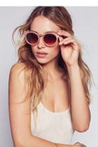 Free People Womens Wave Breaker Sunglass
