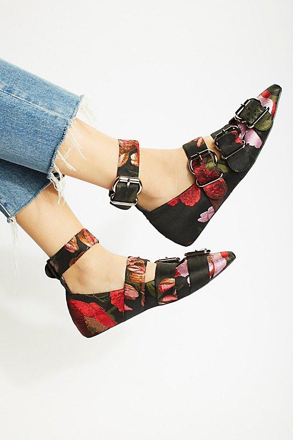 Poppy Fields Flat By Jeffrey Campbell At Free People