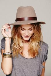 Hat Attack Womens Leather Banded Floppy Hat