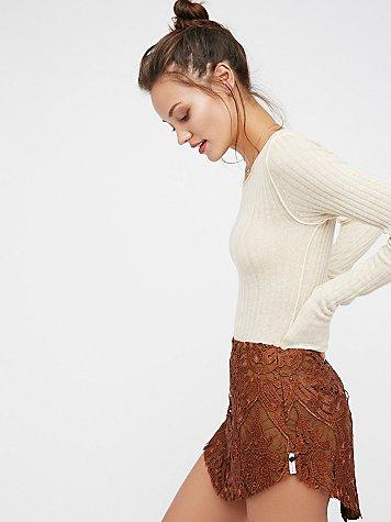 One By Oneteaspoon Malabar Lace Mini Skirt