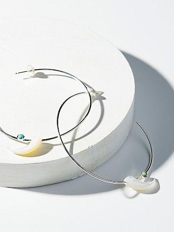 Lili Claspe Lennox Horn Hoops