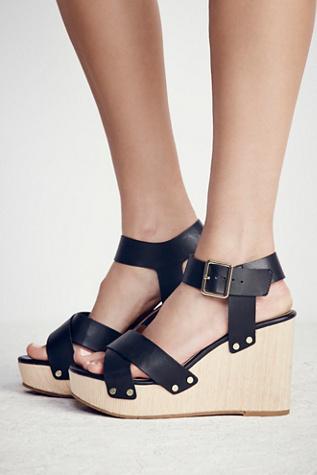 Seychelles Womens Vegan Honeywood Wedge