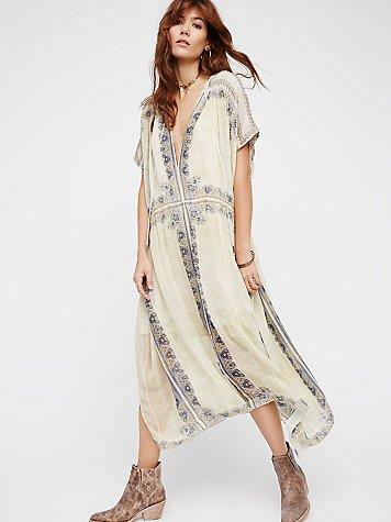 New Romantics Gardenia Fog Dress