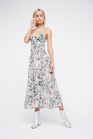 Lilly And Lionel Womens Godet Slip Dress