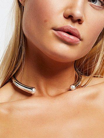Maisie Pearl Flexible Choker By Anita K Jewelry At Free People