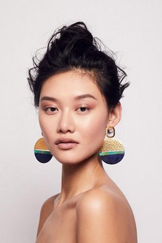 We Dream In Colour Womens Washed Patina Knocker Hoo