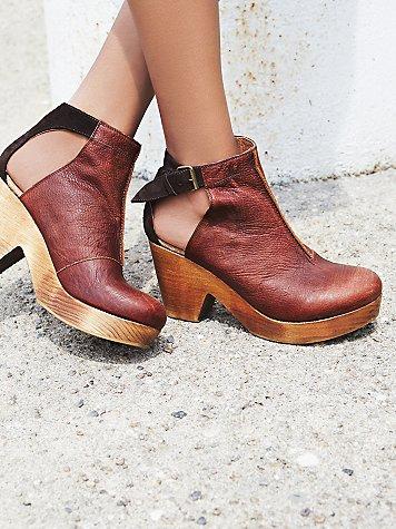 Amber Orchard Clog By Fp Collection