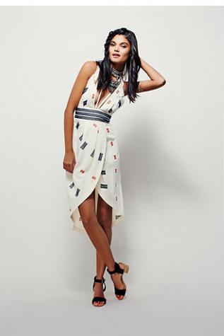 New Romantics Womens New Romantics Cortez Dress